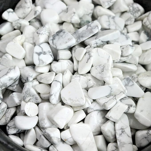 1lb Howlite Aquarium Gravel Rocks Natural Tumbled Healing Crystal Chips Bulk by YATOJUZI