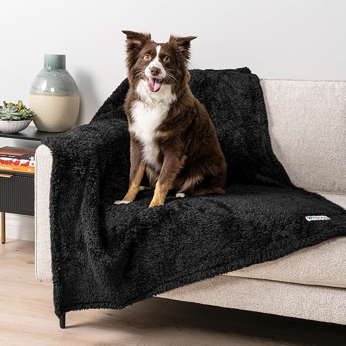 PetAmi Fluffy Waterproof Dog Blanket - Image 6